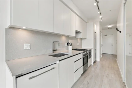 401 2141 E Hastings Street, Vancouver, BC, Vancouver — Apartment/Condo for sale