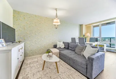 1209 7888 Ackroyd Road, Richmond, BC, Richmond — Apartment/Condo for sale