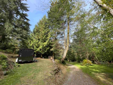 Breakfast Nook Photo of 608 Tumbo Channel Road, Saturna Island, BC