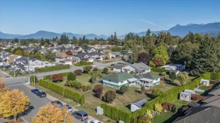 44824 Keith Wilson Road, Chilliwack, BC, Chilliwack — Single Family Residence for sale