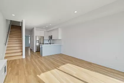 11 6288 Beresford Street, Burnaby, BC, Burnaby — Townhouse for sale