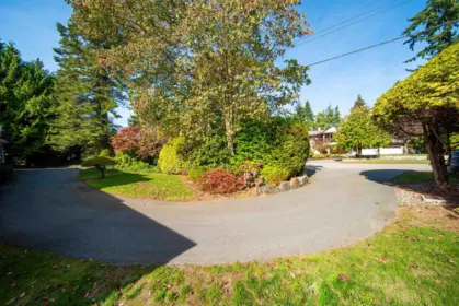 13756 18 Avenue, Surrey, BC, Surrey — Single Family Residence for sale