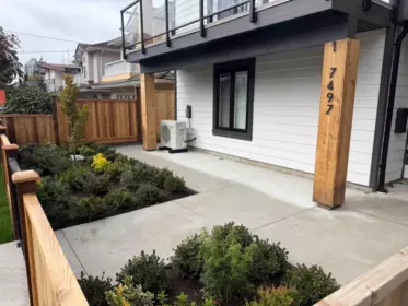 1 7497 Holly Street, Burnaby, BC, Burnaby — Half Duplex for sale