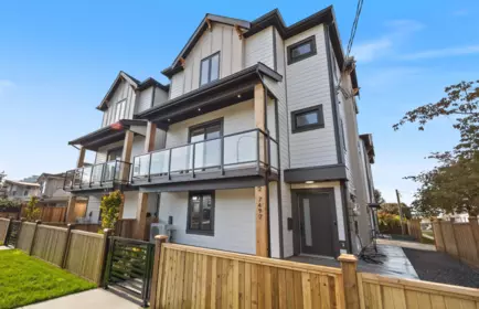 1 7487 Holly Street, Burnaby, BC, Burnaby — Half Duplex for sale