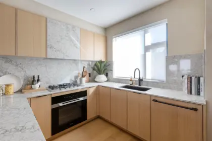 1002 W 37th Avenue, Vancouver, BC, Vancouver — Townhouse for sale