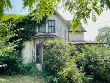 239 Fourth Street, New Westminster, BC, New Westminster — Single Family Residence for sale