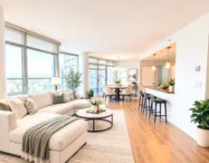 2801 58 Keefer Place, Vancouver, BC