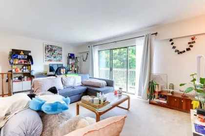 2933 E 8th Avenue, Vancouver, BC, Vancouver — Single Family Residence for sale