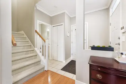 7 6780 Lynas Lane, Richmond, BC, Richmond — Townhouse for sale