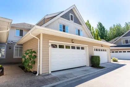 7 6780 Lynas Lane, Richmond, BC, Richmond — Townhouse for sale