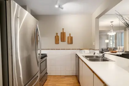 204 1133 Harwood Street, Vancouver, BC, Vancouver — Apartment/Condo for sale