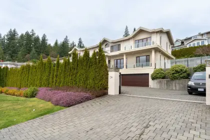 1365 Camwell Drive, West Vancouver, BC, West vancouver — Single Family Residence for sale