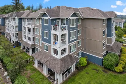 304 16396 64 Avenue, Surrey, BC, Surrey — Apartment/Condo for sale