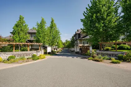 42 18199 70 Avenue, Surrey, BC, Surrey — Townhouse for sale