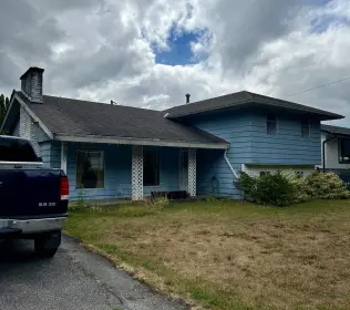 720 Thacker Avenue, Hope, BC, Hope — Single Family Residence for sale