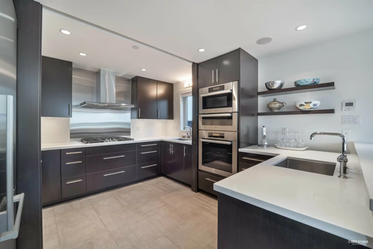 Walk-In Closet Photo of 3853 W 14th Avenue, Vancouver, BC