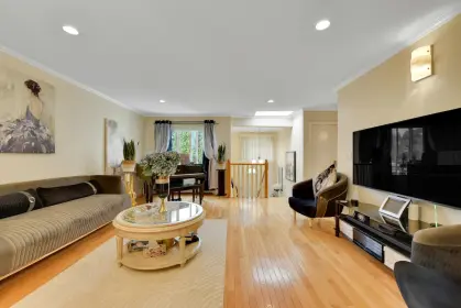 7548 12th Avenue, Burnaby, BC, Burnaby — Half Duplex for sale