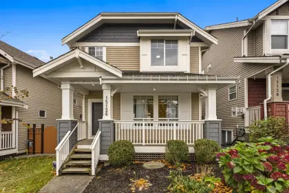 15126 61a Avenue, Surrey, BC, Surrey — Single Family Residence for sale
