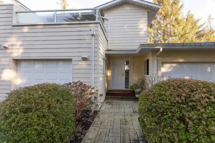 306 1585 Field Road, Sechelt, BC, Sechelt — Townhouse for sale