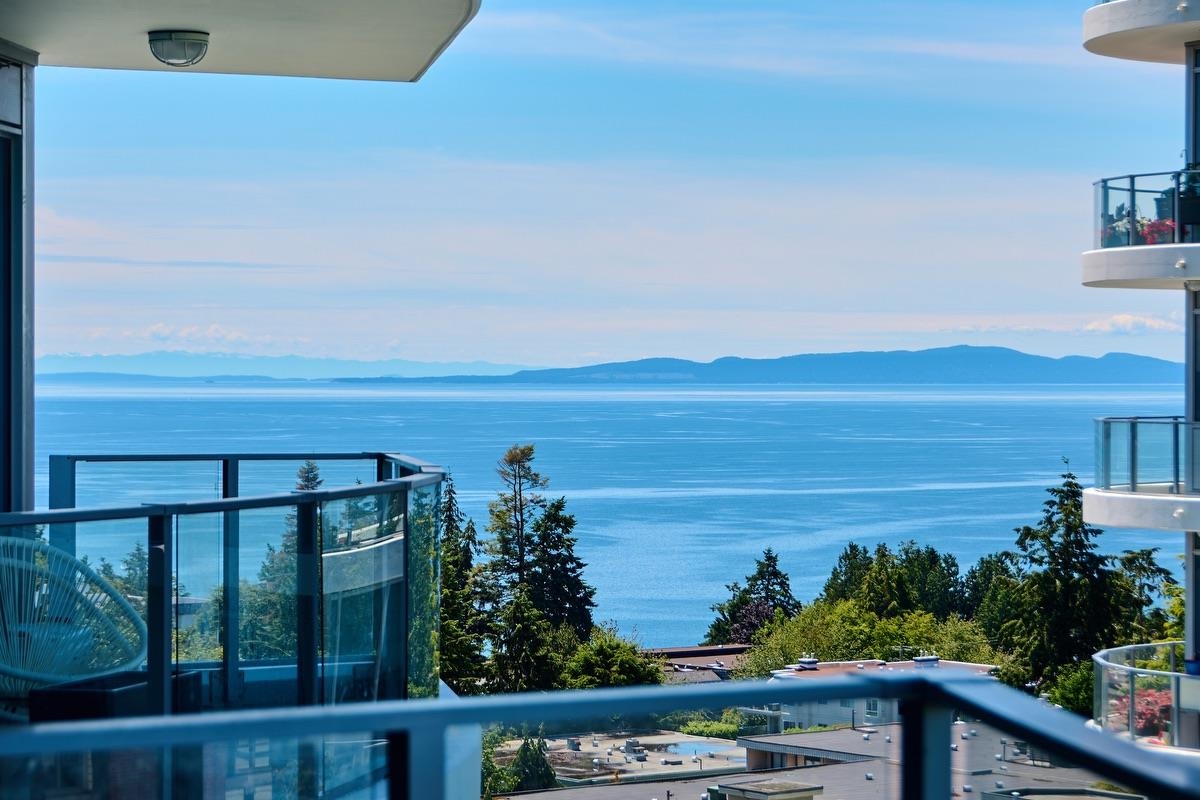 Bedroom 3 Photo of 801 1501 Foster Street, Surrey, BC