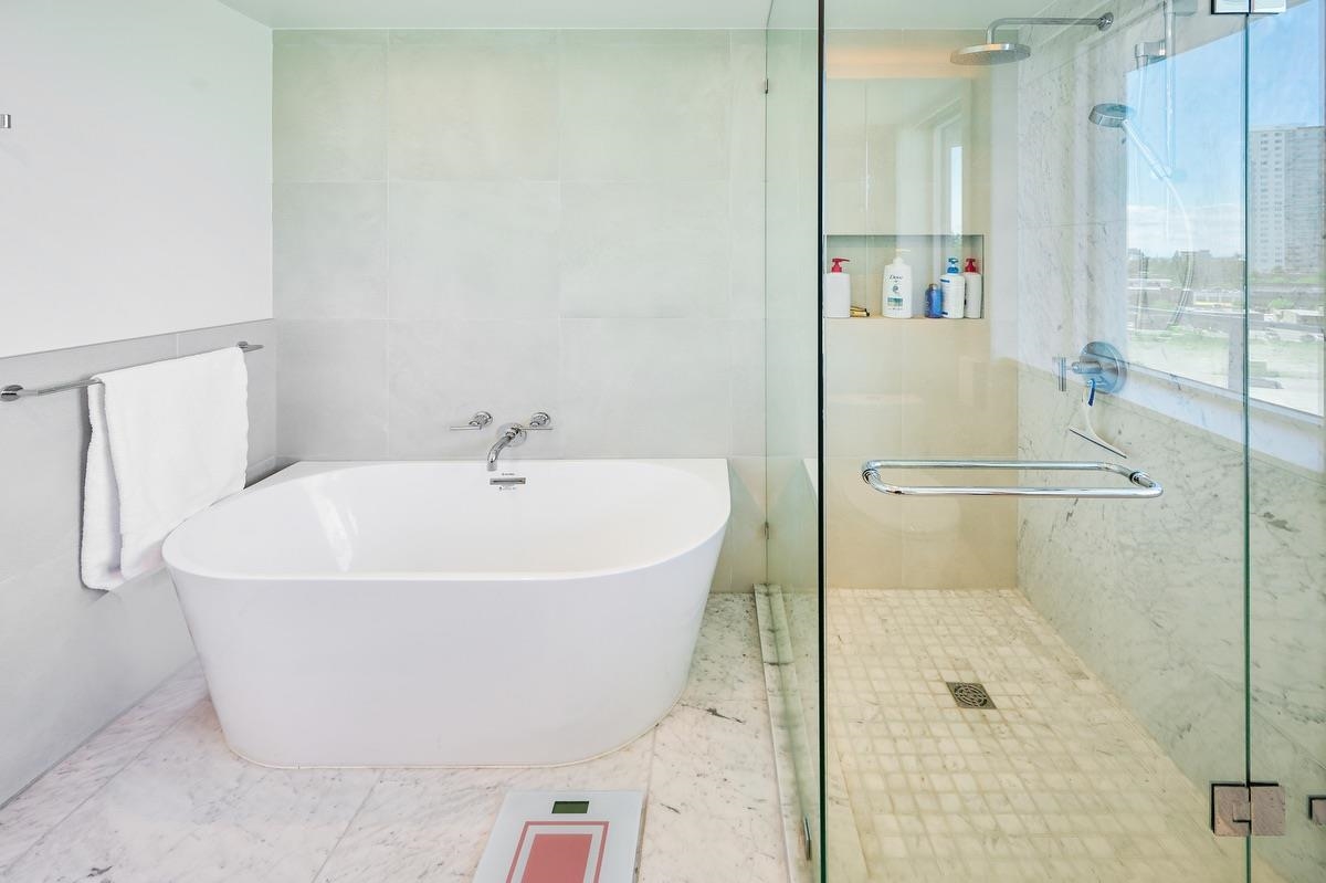 Breakfast Nook Photo of 801 1501 Foster Street, Surrey, BC