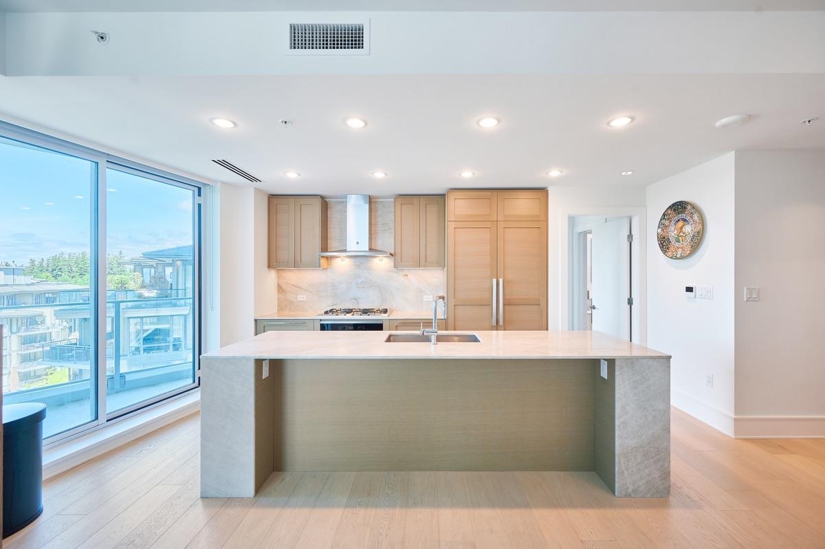 Exterior Rear Photo of 801 1501 Foster Street, Surrey, BC