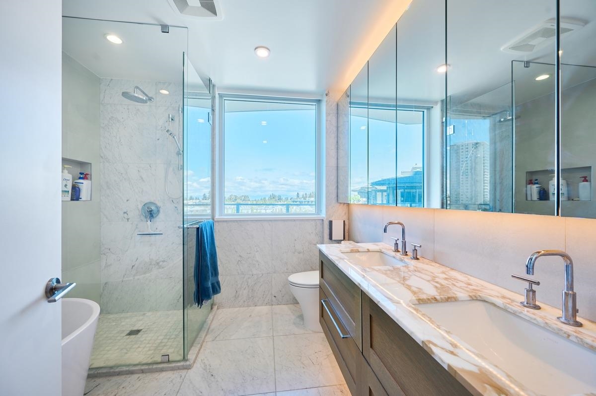 Pantry Photo of 801 1501 Foster Street, Surrey, BC