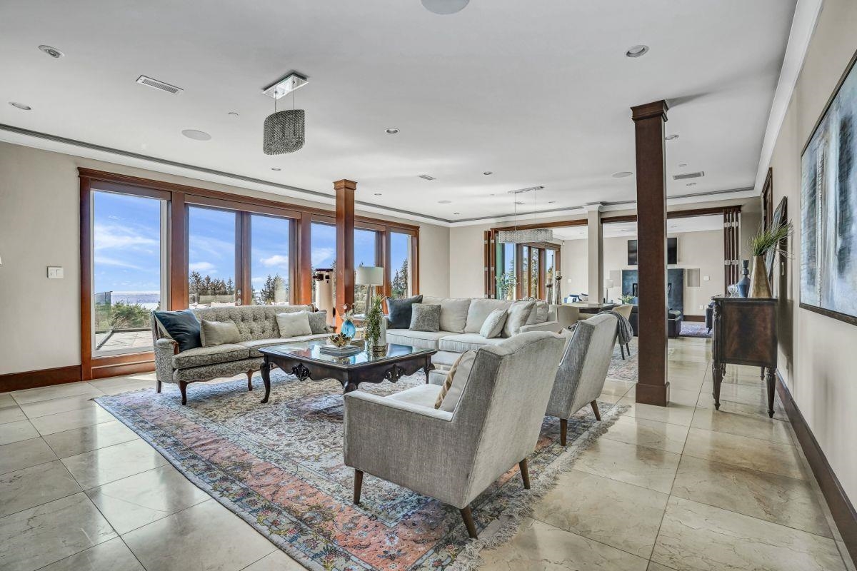 Office / Den Photo of 1365 Cammeray Road, West Vancouver, BC