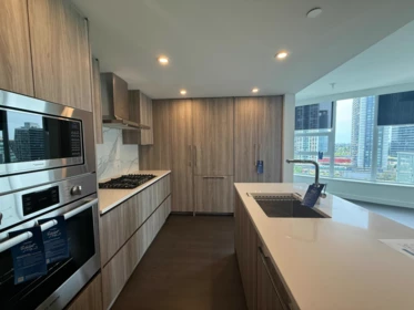 Kitchen Island Photo of 1308 13768 100 Avenue, Surrey, BC