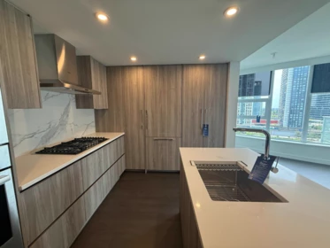 Kitchen Photo of 1308 13768 100 Avenue, Surrey, BC