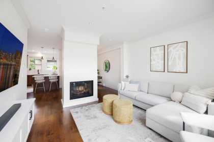 10 897 Premier Street, North Vancouver, BC, North Vancouver — Townhouse for sale