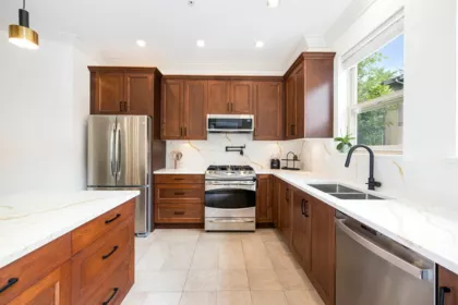 10 897 Premier Street, North Vancouver, BC, North Vancouver — Townhouse for sale