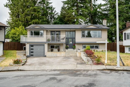 20262 46a Avenue, Langley, BC, Langley — Single Family Residence for sale