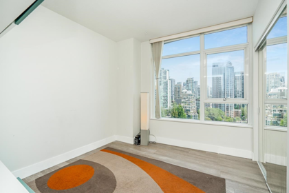 Basement Recreation Room Photo of 1502 1483 Homer Street, Vancouver, BC