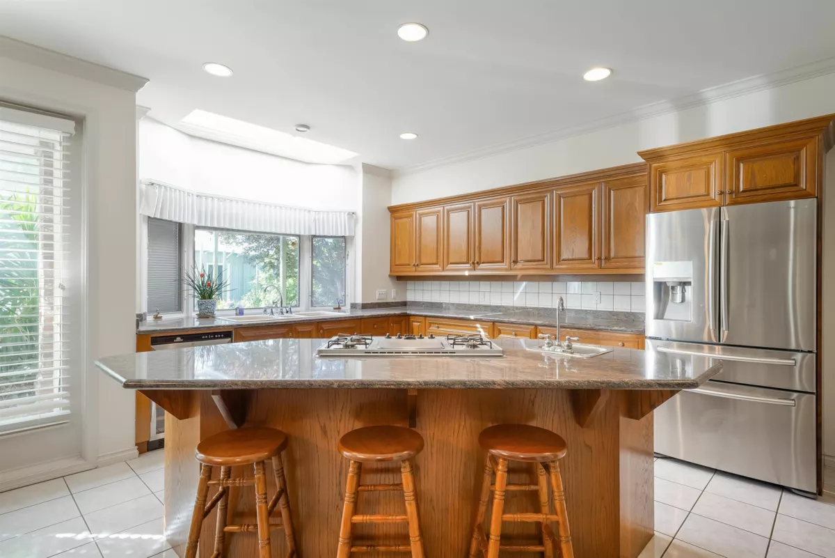 Guest Bathroom Photo of 12351 Gilbert Road, Richmond, BC
