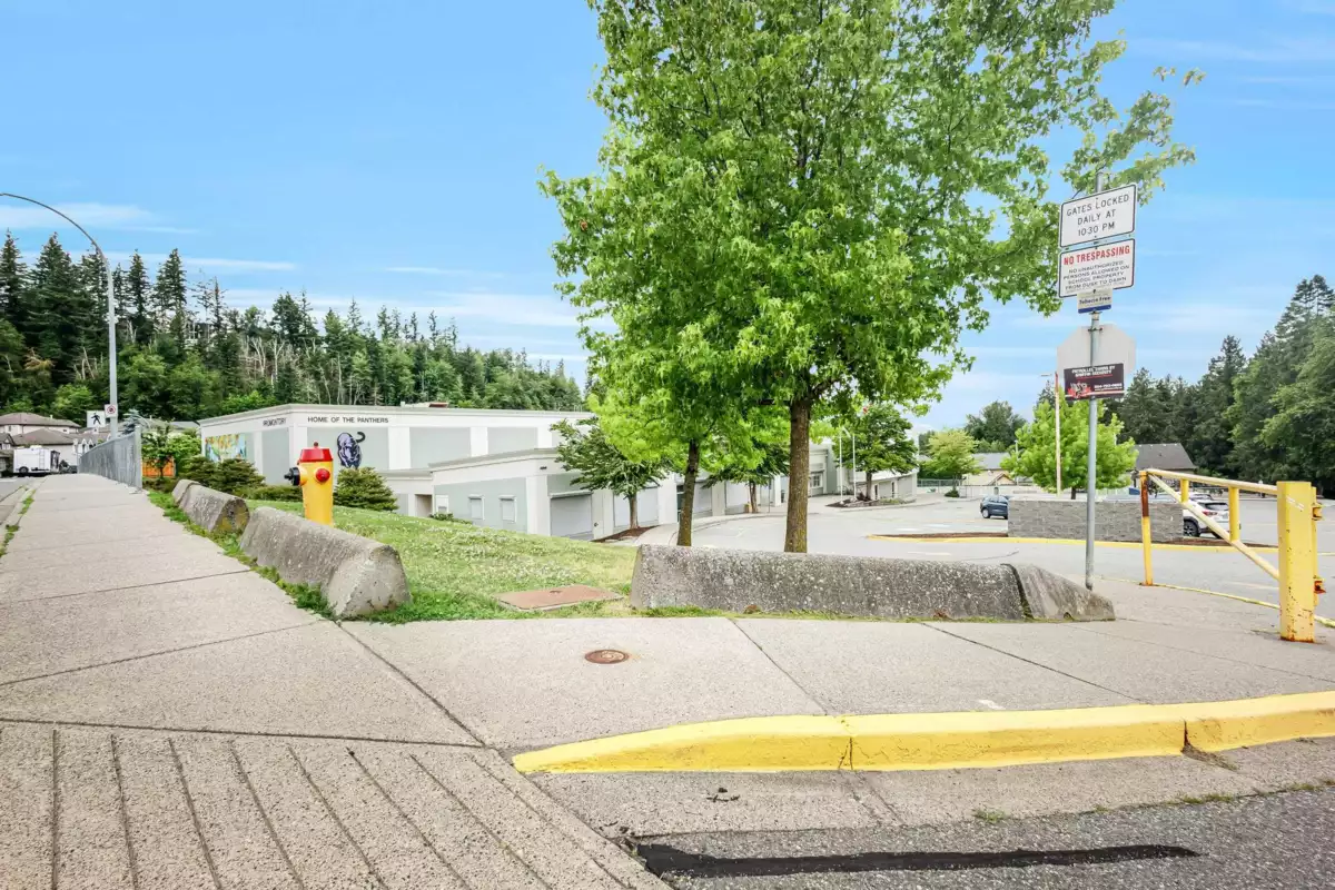 Hot Tub / Spa Photo of 46205 Stoneview Drive, Chilliwack, BC