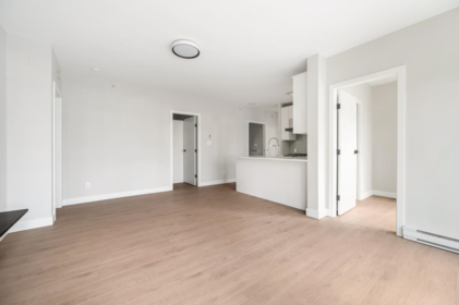 907 480 Robson Street, Vancouver, BC, Vancouver — Apartment/Condo for sale