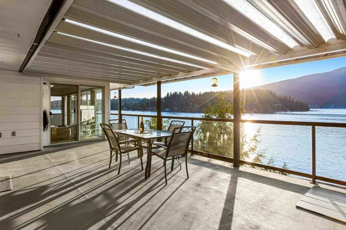 Basement Recreation Room Photo of 4995 Robson Road, Belcarra, BC