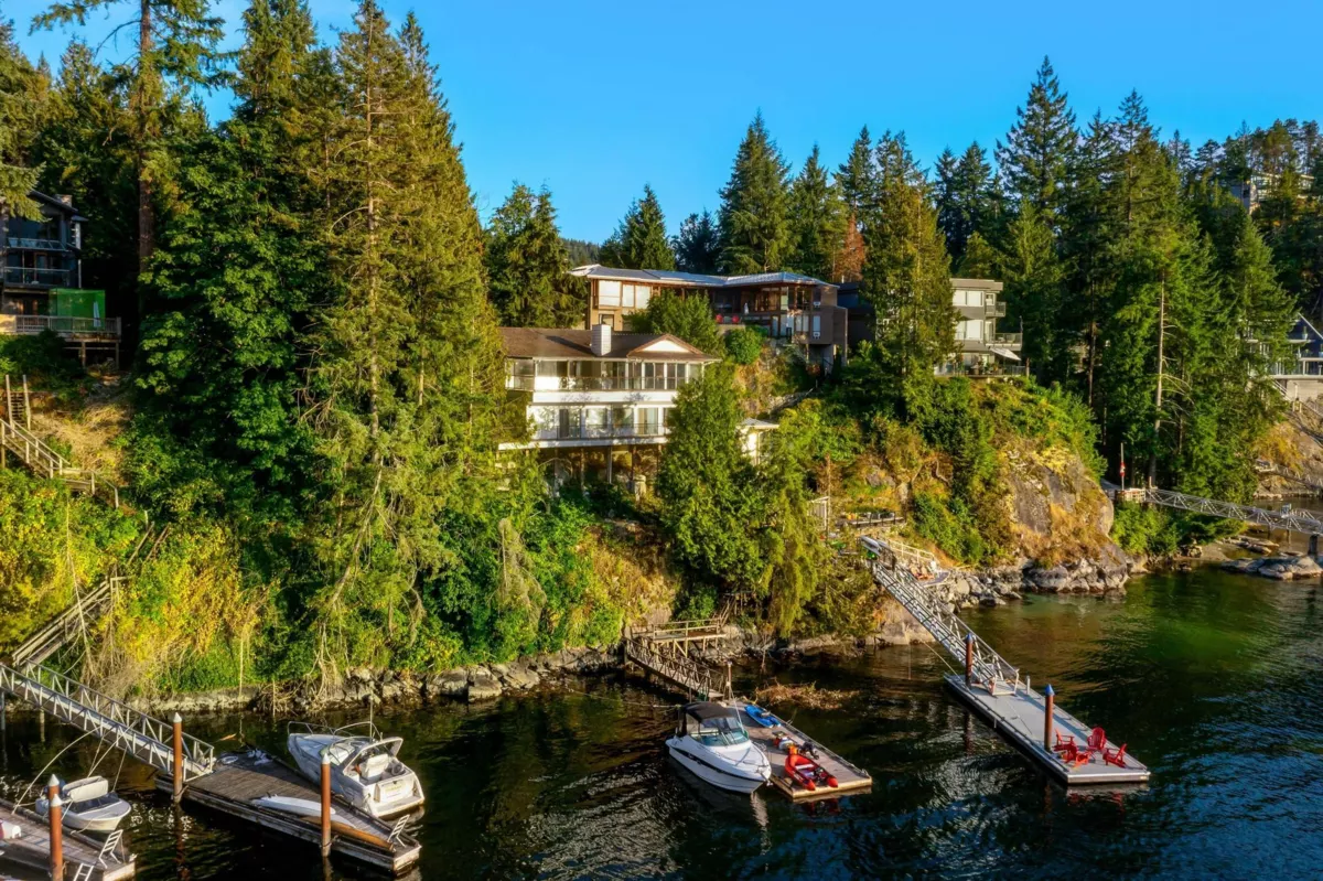 Kitchen Photo of 4995 Robson Road, Belcarra, BC