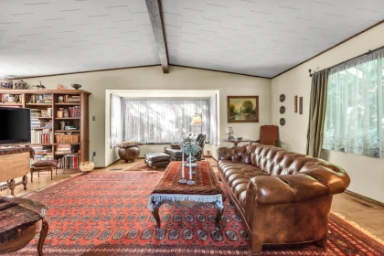 18825 Old Dewdney Trunk Road, Pitt Meadows, BC, Pitt Meadows — Single Family Residence for sale