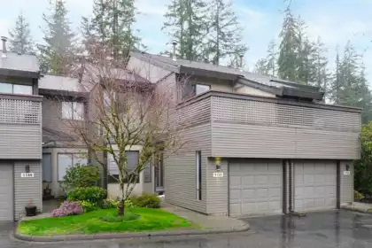 1151 Montroyal Boulevard, North Vancouver, BC, North Vancouver — Townhouse for sale