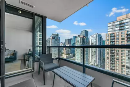 2605 928 Homer Street, Vancouver, BC, Vancouver — Apartment/Condo for sale