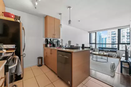 2605 928 Homer Street, Vancouver, BC, Vancouver — Apartment/Condo for sale