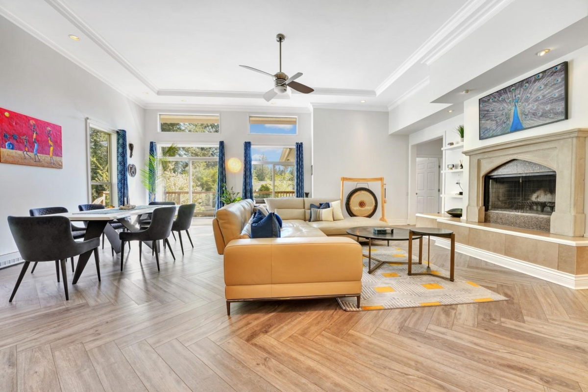 Exterior Front Photo of 1321 Hillcrest Road, Bowen Island, BC