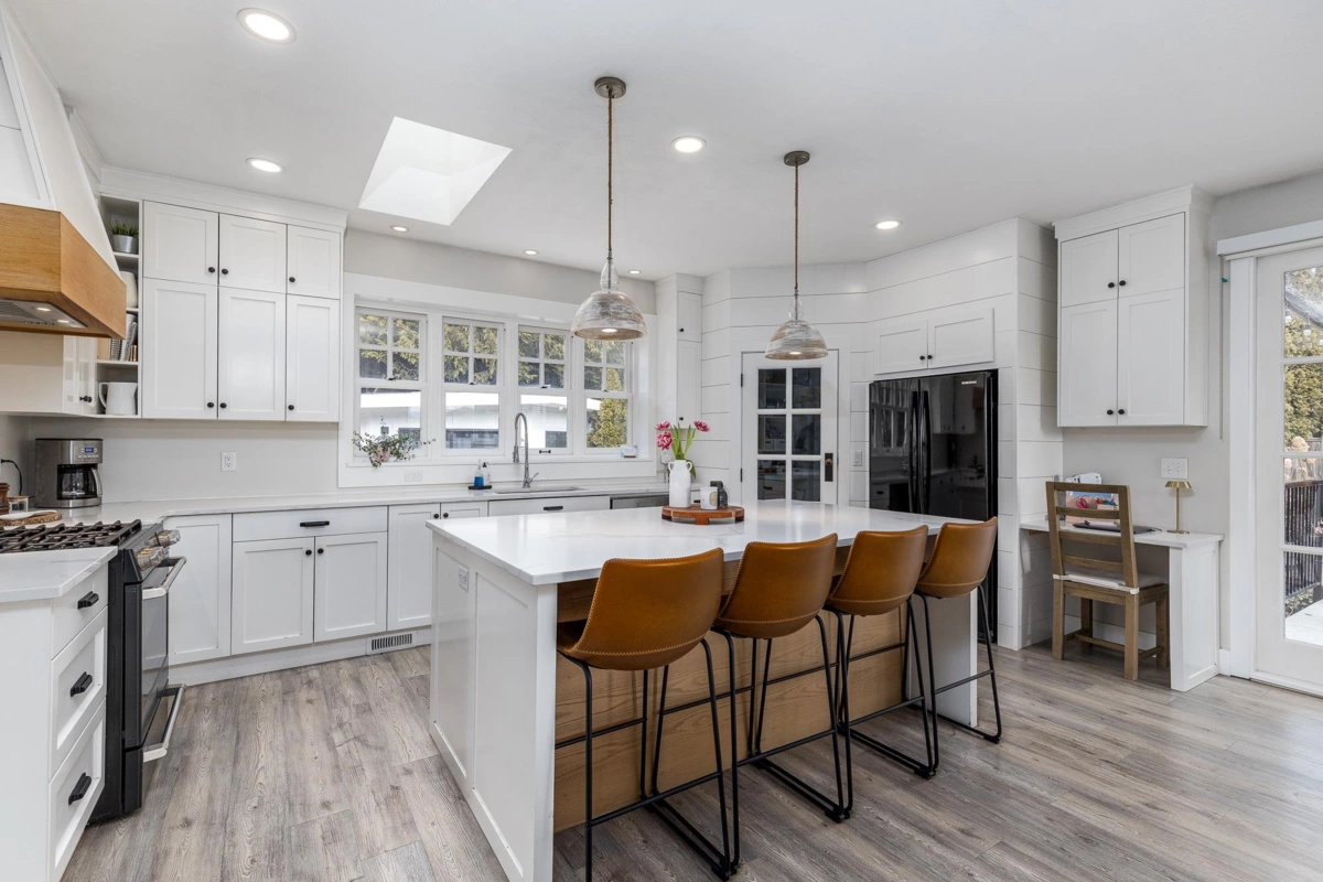 Exterior Front Photo of 9 31491 Spur Avenue, Abbotsford, BC