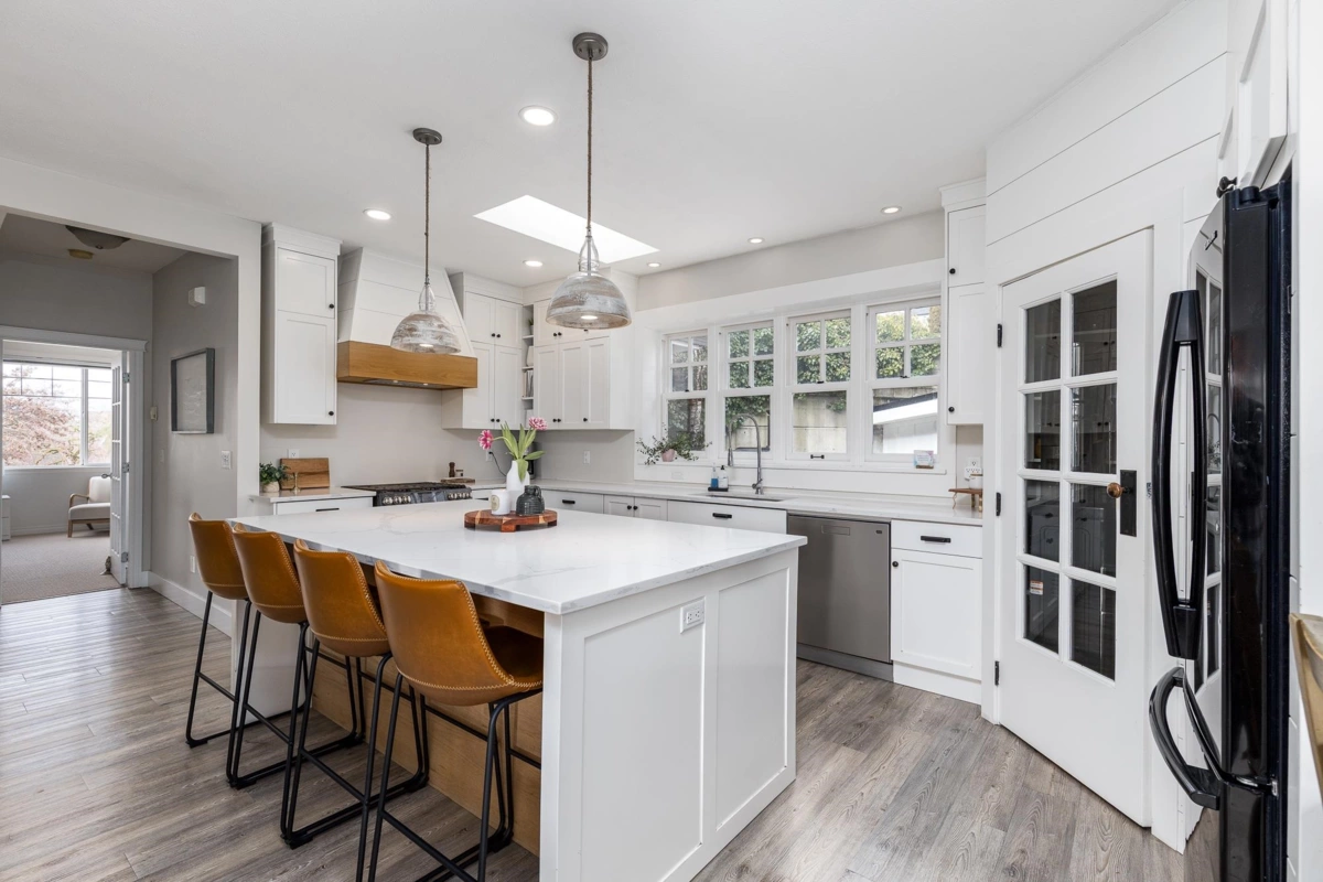 Exterior Rear Photo of 9 31491 Spur Avenue, Abbotsford, BC