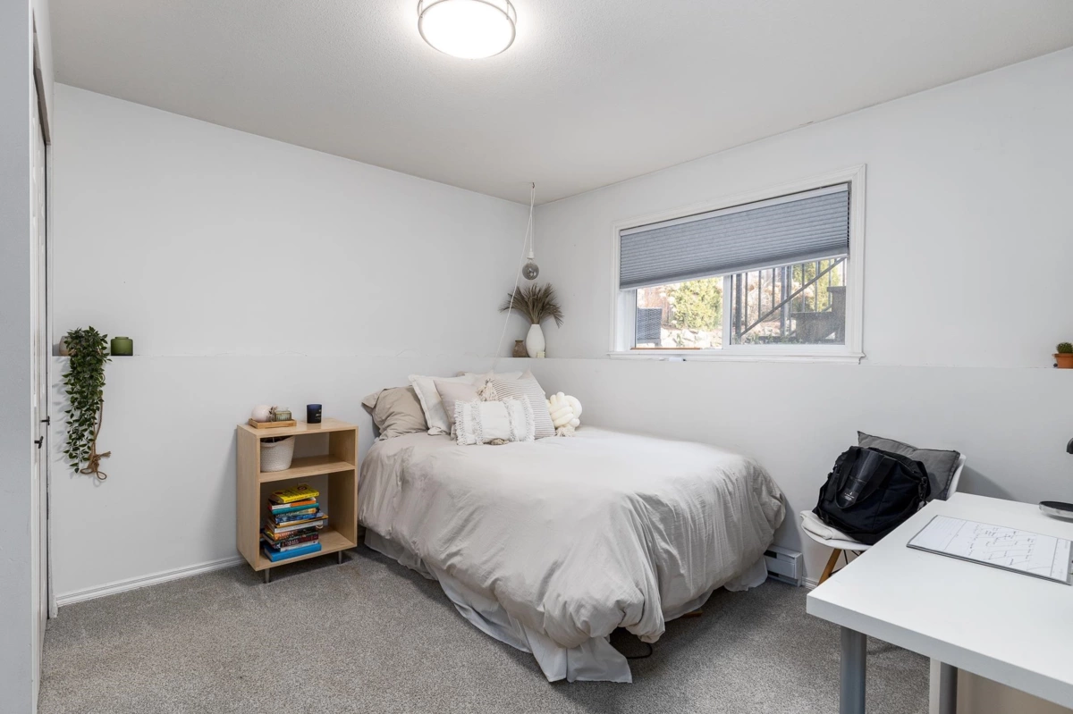 Mudroom Photo of 9 31491 Spur Avenue, Abbotsford, BC