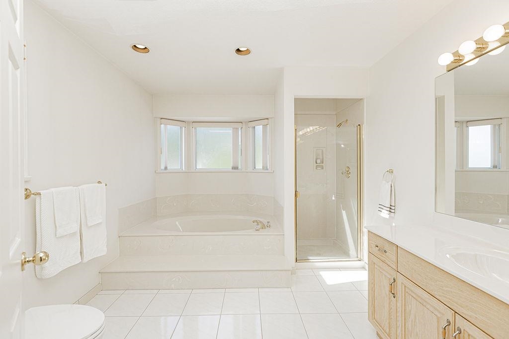 Guest Bathroom Photo of 7758 Mcgregor Avenue, Burnaby, BC