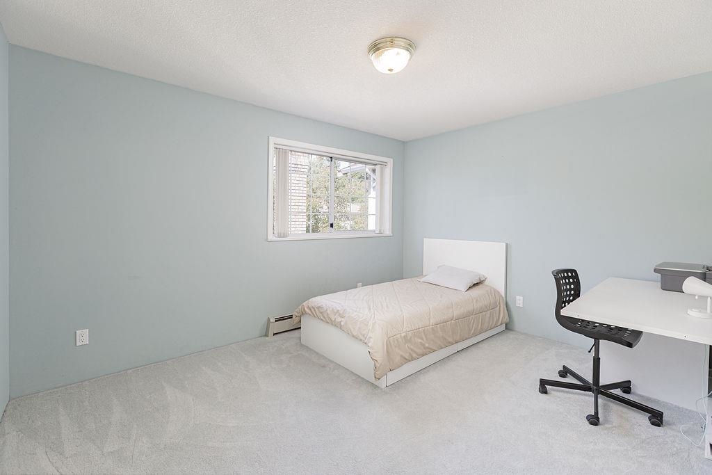 Laundry Room Photo of 7758 Mcgregor Avenue, Burnaby, BC