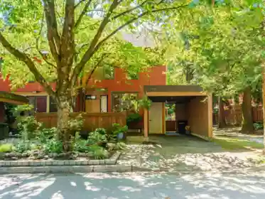 4770 Fernglen Drive, Burnaby, BC, Burnaby — Townhouse for sale